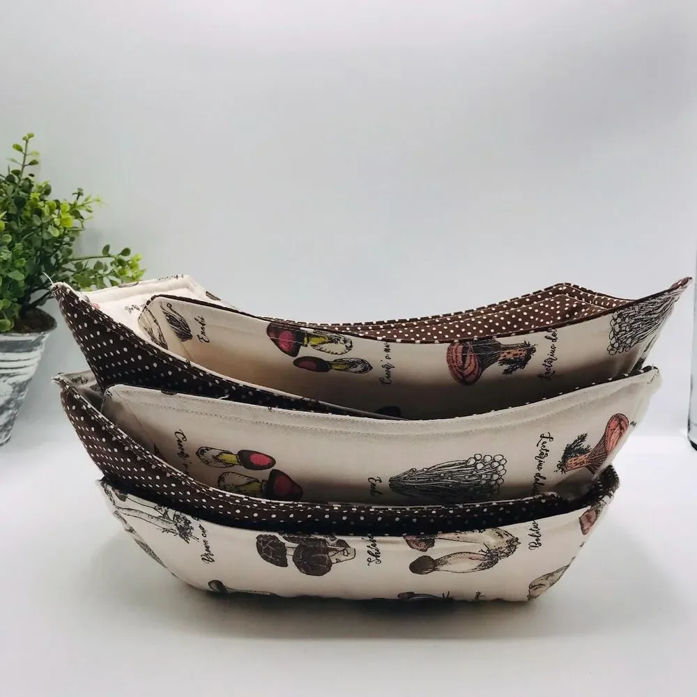 Microwave Takeout Container Cozy! Reversible, For HOT Containers! Mushrooms